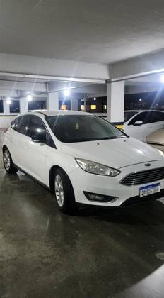 FORD FOCUS 1.6 SE PLUS 16V FLEX 4P MANUAL FORD FOCUS 1.6 SE PLUS 16V FLEX 4P MANUAL